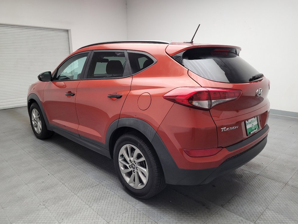 Used 2016 Hyundai Tucson SE w/ Option Group 02 FWD image 5