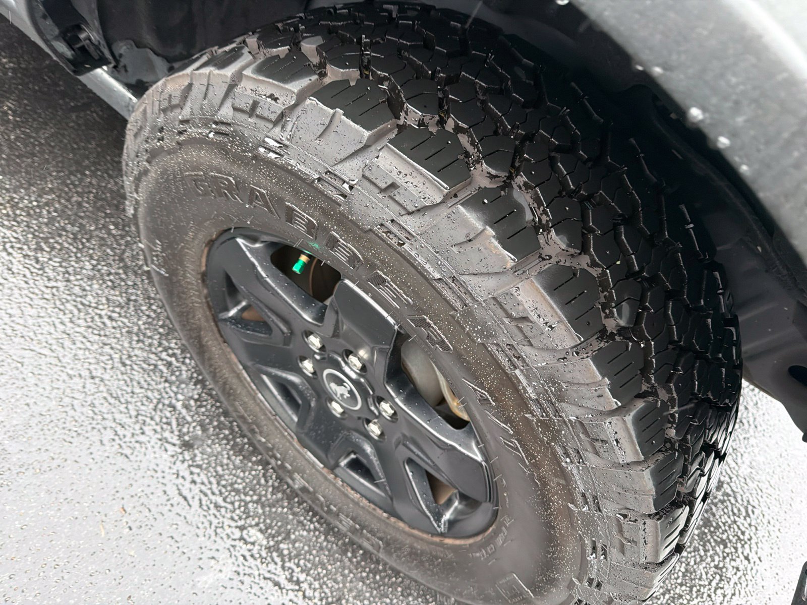 Certified 2024 Ford Bronco Black Diamond AWD/4WD image 5