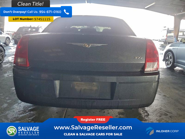 Used 2007 Chrysler 300 image 8