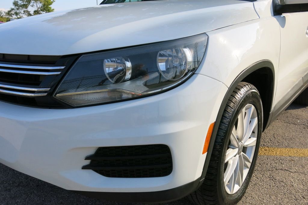 Used 2017 Volkswagen Tiguan Limited w/ Alloy Wheels Package image 37