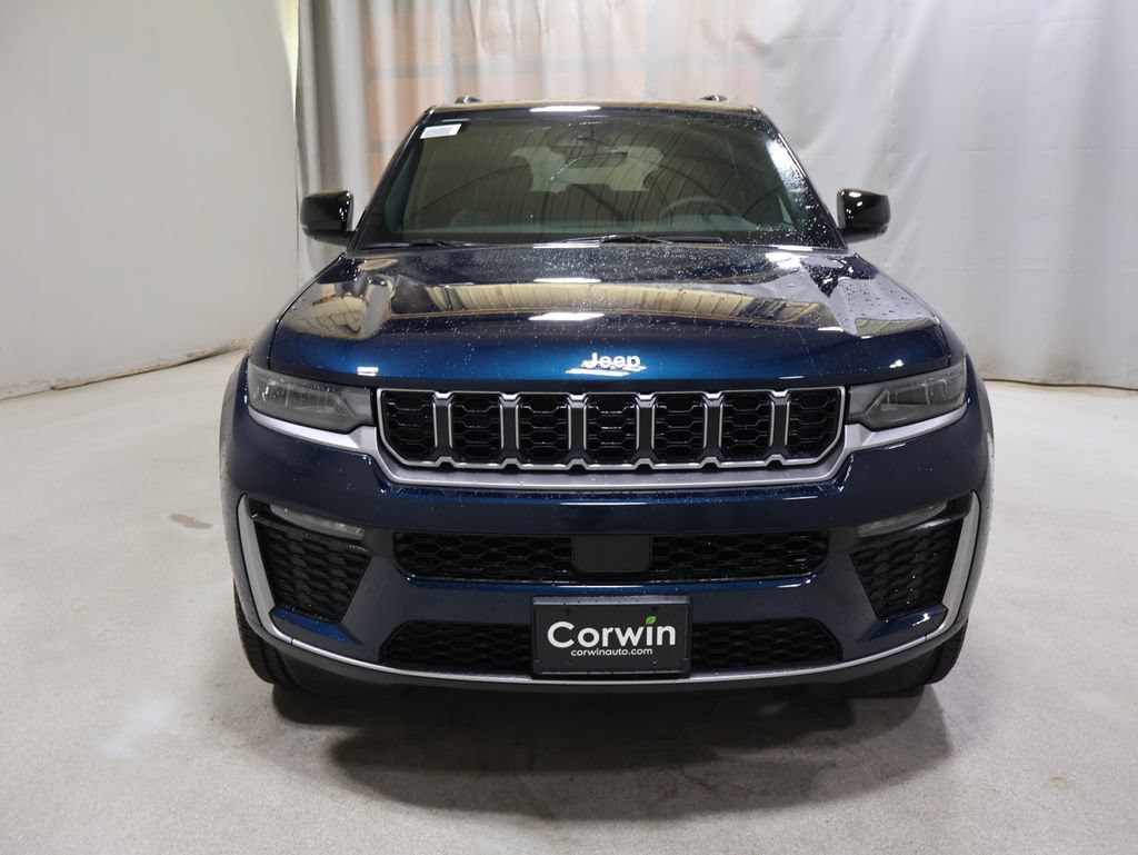 New 2027 Jeep Grand Cherokee Limited AWD/4WD image 2