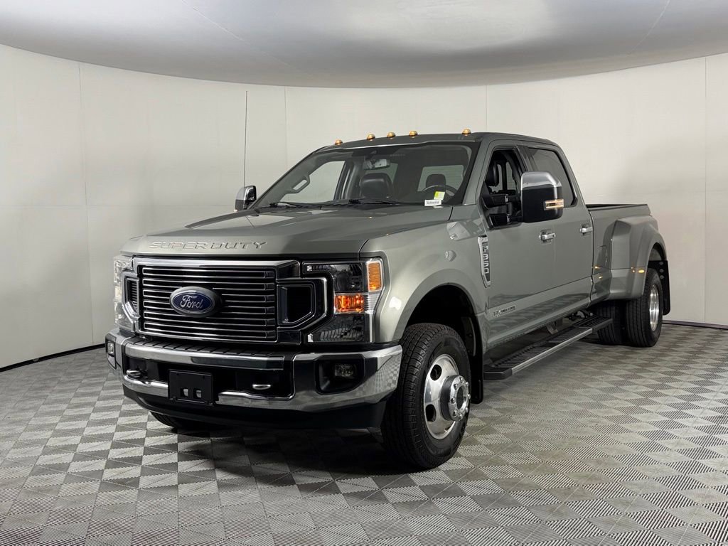 Used 2020 Ford F350 Lariat w/ Lariat Ultimate Package AWD/4WD image 3