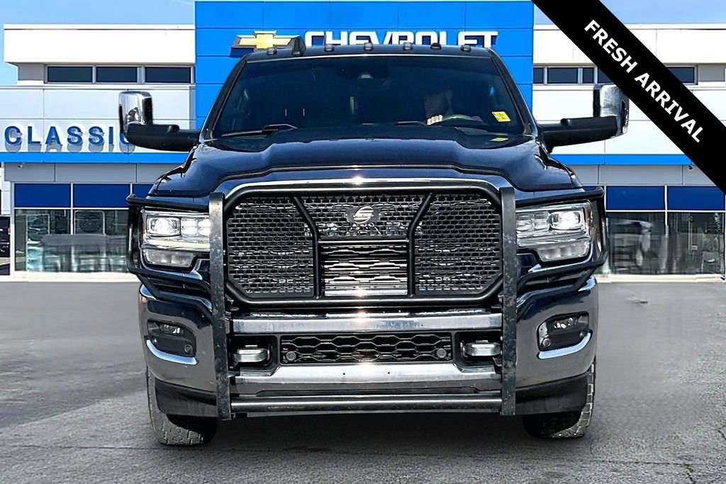 Used 2019 RAM 3500 Limited image 2