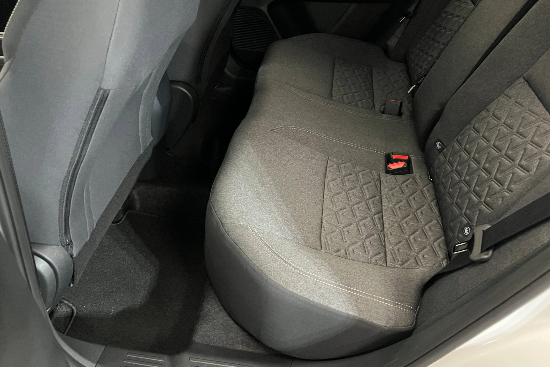 New 2026 Nissan Kicks SV w/ SV Premium Package image 21