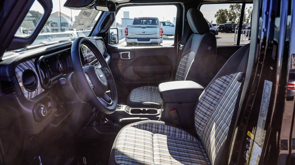New 2026 Jeep Wrangler Unlimited Sport AWD/4WD image 22