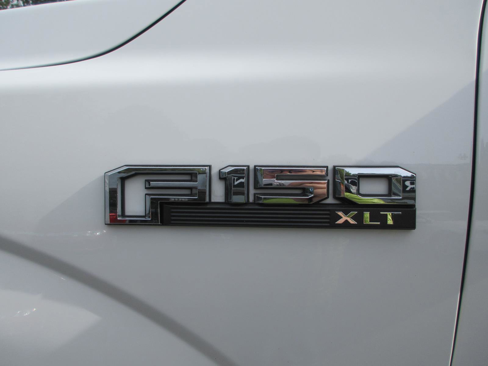 Used 2017 Ford F150 XLT AWD/4WD image 23