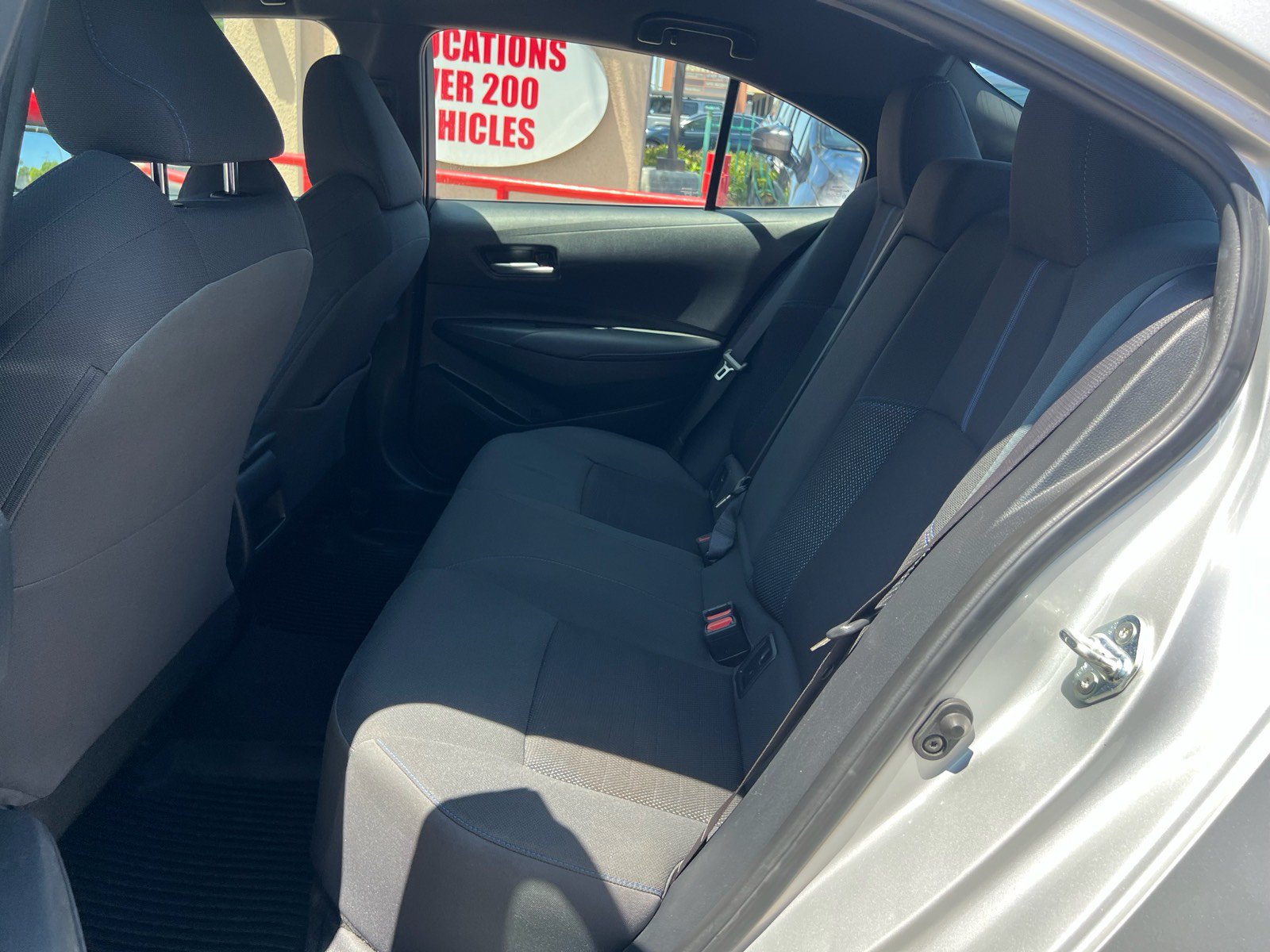 Used 2020 Toyota Corolla SE FWD image 25