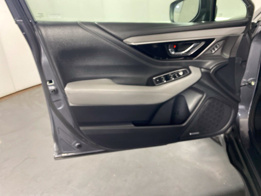 Used 2021 Subaru Outback Limited AWD/4WD image 24