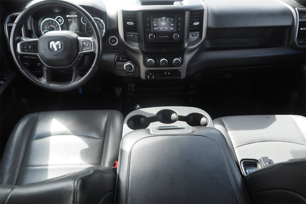 Used 2024 RAM 2500 Tradesman w/ Chrome Appearance Group image 19