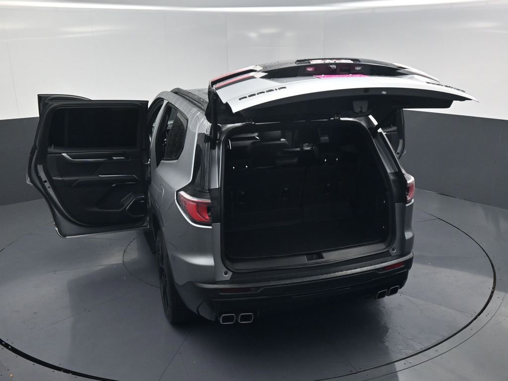 Used 2024 GMC Acadia Elevation w/ Black Edition image 20