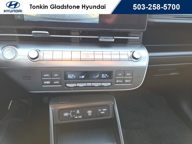 Certified 2024 Hyundai Kona SE image 17