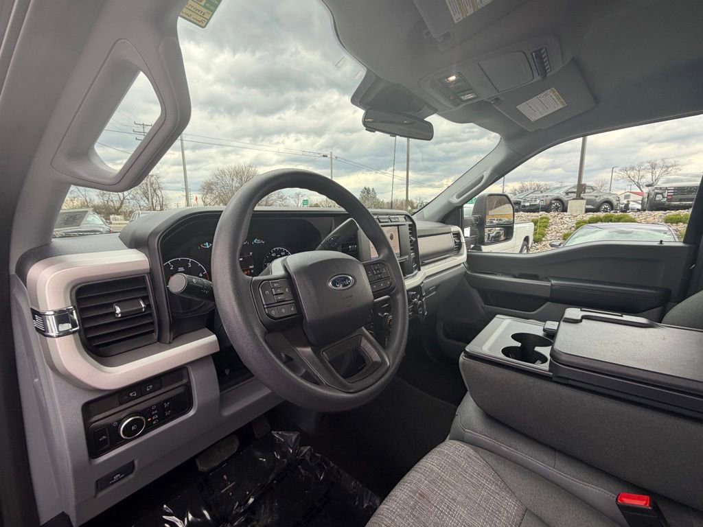 Used 2024 Ford F350 XLT w/ 360-Degree Camera Package image 10