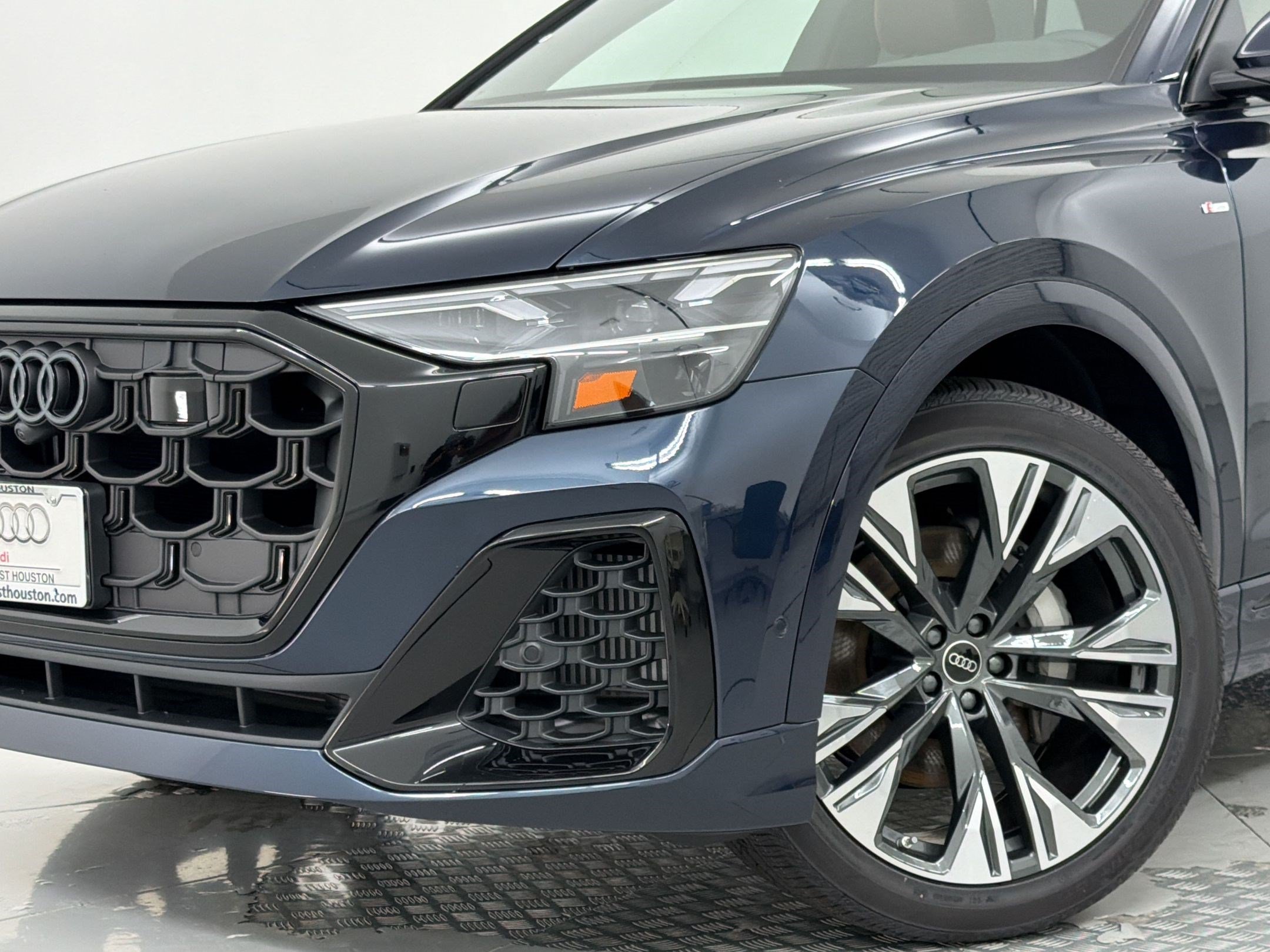 New 2026 Audi Q8 Premium Plus AWD/4WD image 12