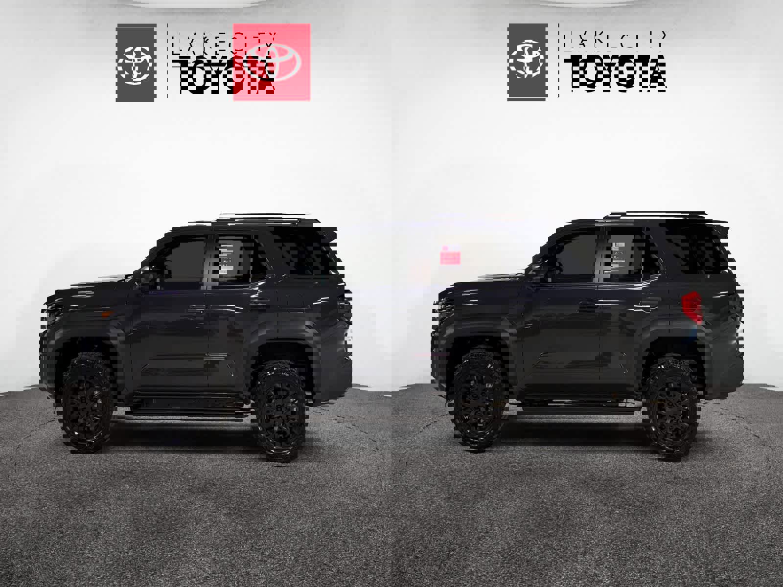 New 2026 Toyota 4Runner SR5 image 3