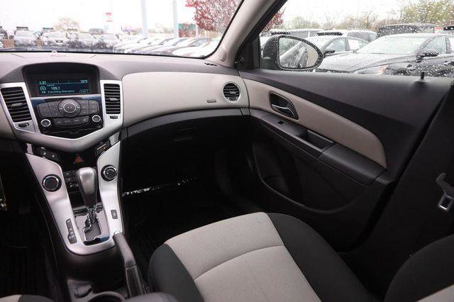 Used 2011 Chevrolet Cruze LS w/ Connectivity Package image 20
