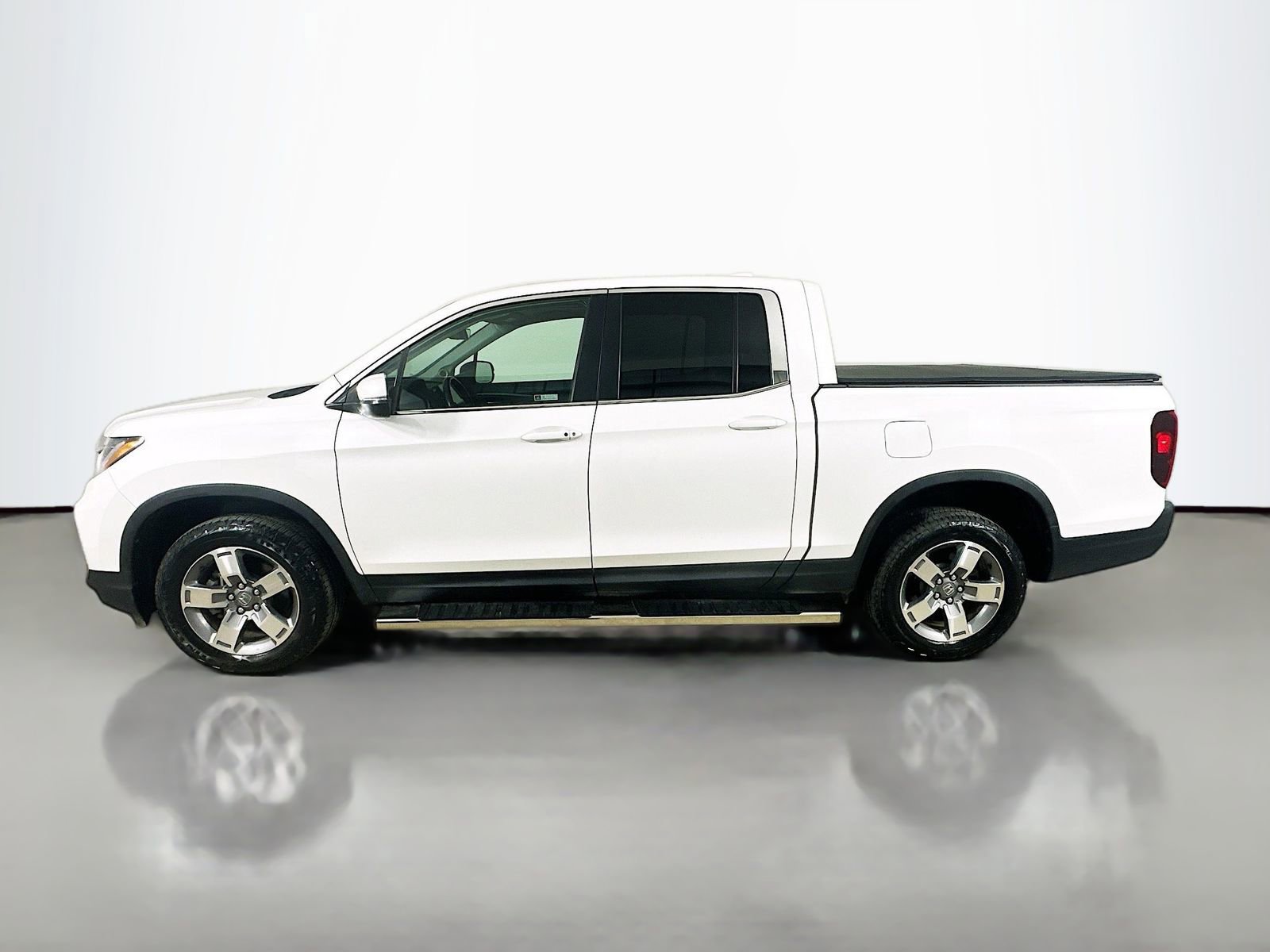 Used 2025 Honda Ridgeline RTL image 8