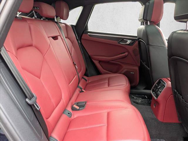 Used 2022 Porsche Macan GTS AWD/4WD image 22