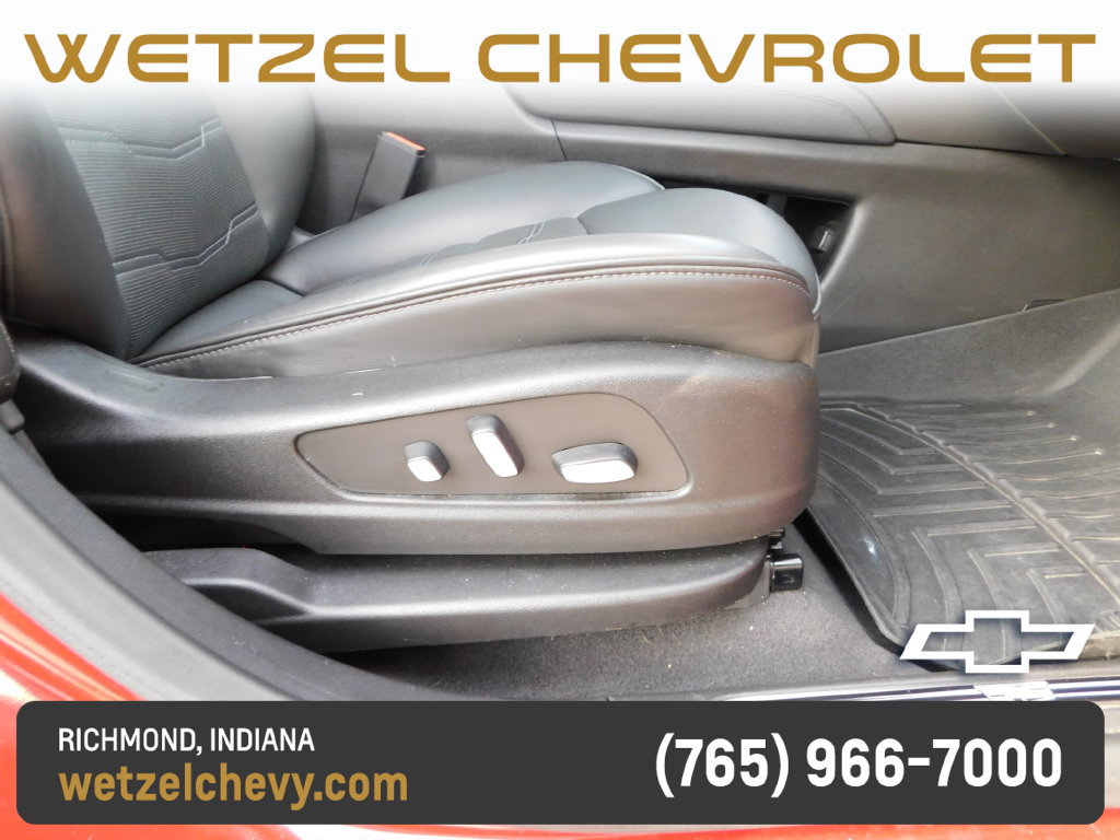Used 2022 Cadillac XT5 AWD image 19