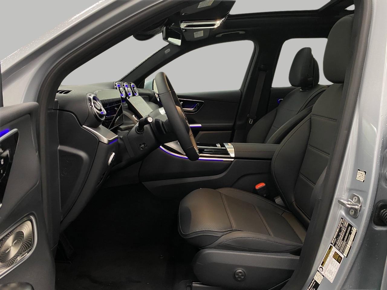 New 2026 Mercedes-Benz GLC 300 4MATIC image 29