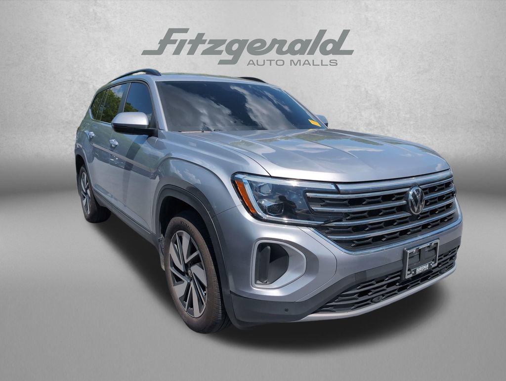Used 2025 Volkswagen Atlas SE