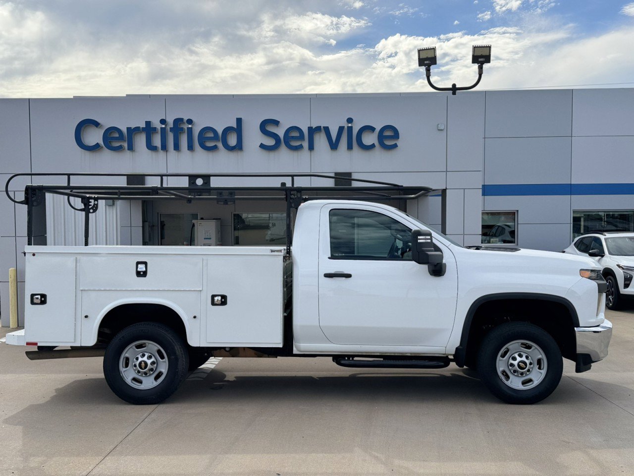 Used 2023 Chevrolet Silverado 2500 W/T w/ WT Convenience Package RWD image 3