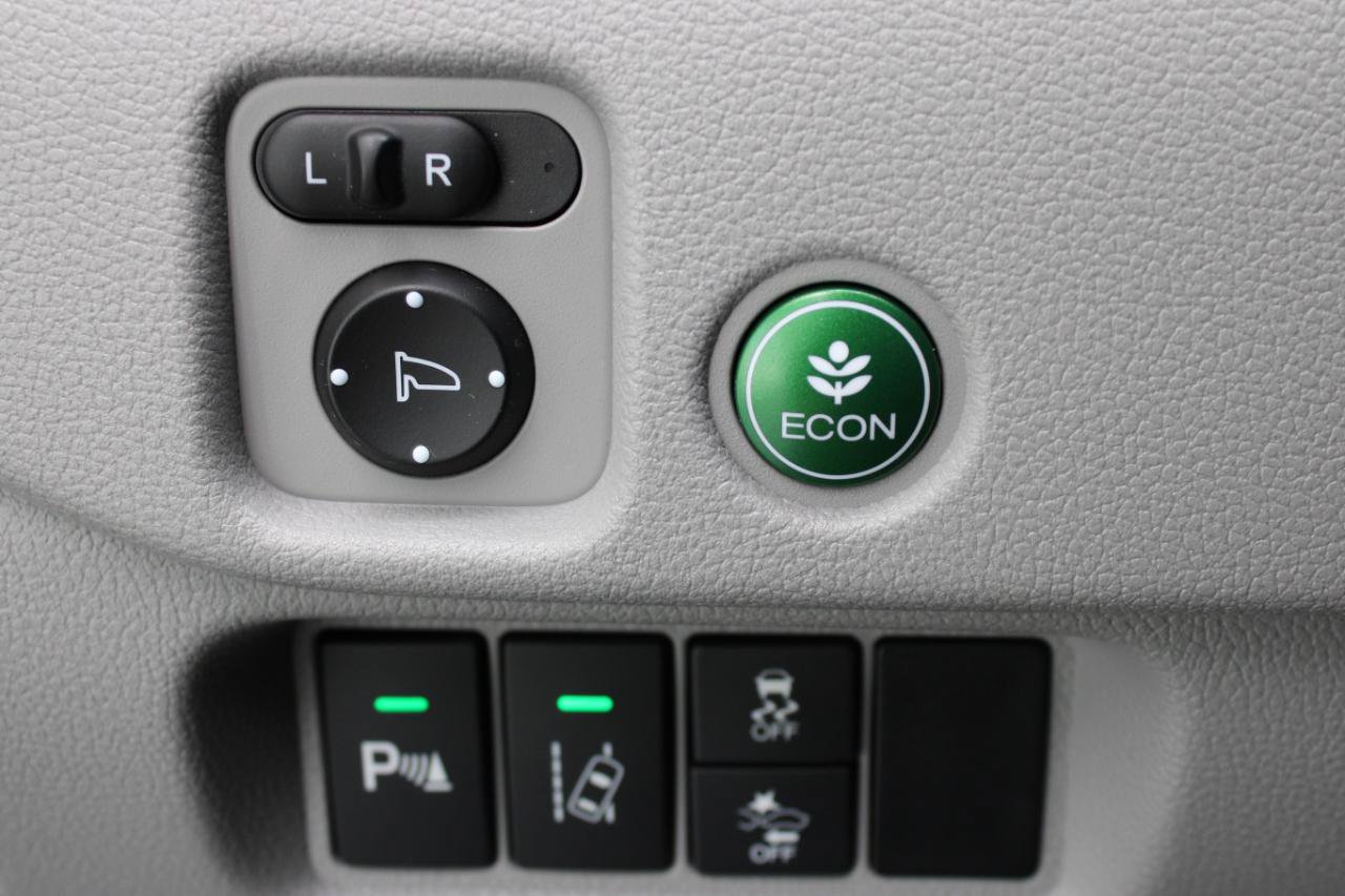 Used 2016 Honda Pilot Elite image 60