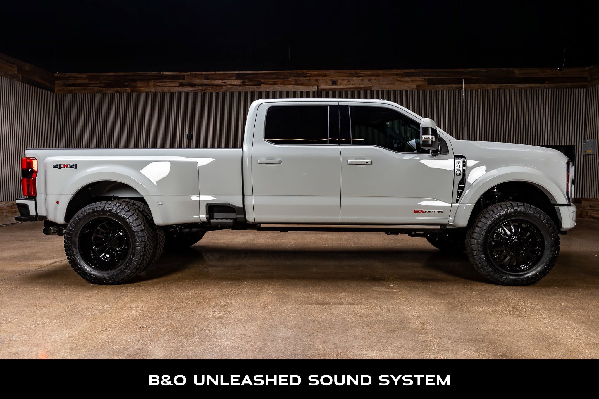 Used 2026 Ford F450 Platinum AWD/4WD image 10