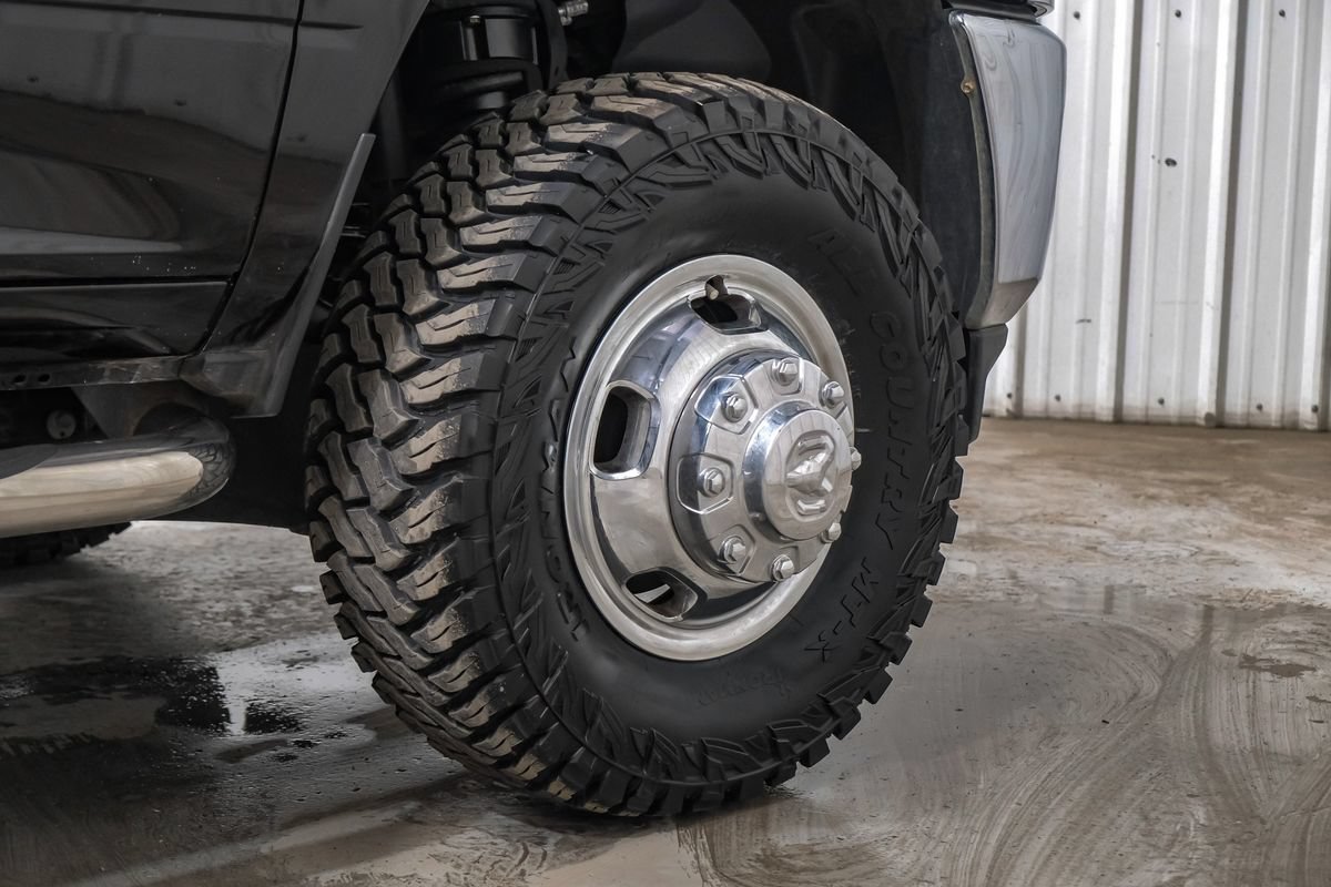 Used 2024 RAM 3500 Tradesman w/ Chrome Appearance Group AWD/4WD image 58