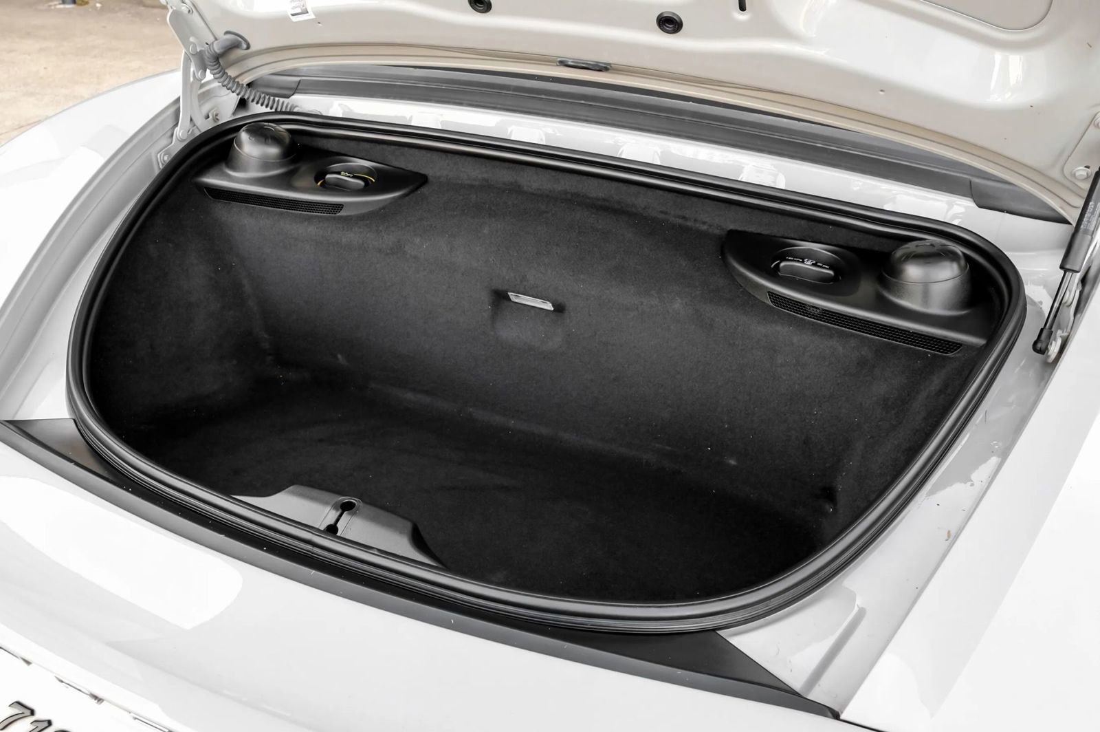 Used 2020 Porsche 718 Boxster S RWD image 44