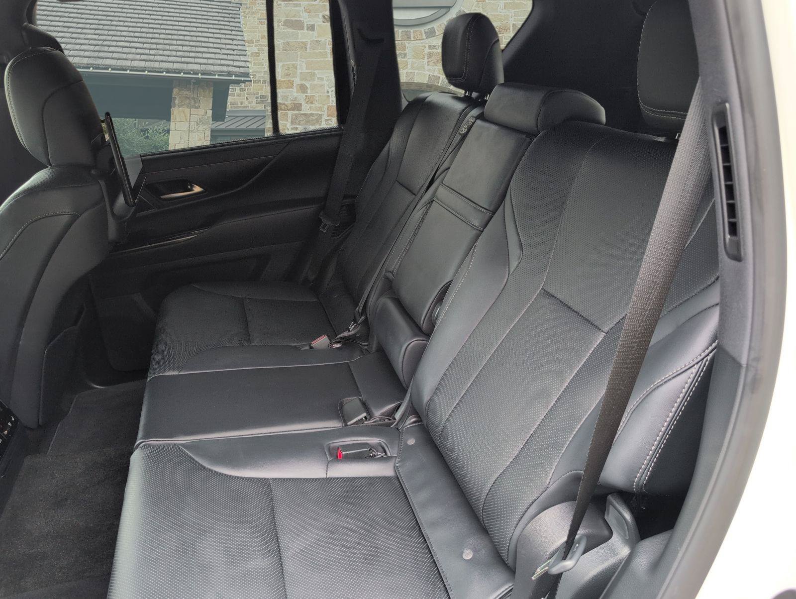 Certified 2026 Lexus LX 700h Luxury w/ Appearance Package AWD/4WD image 15