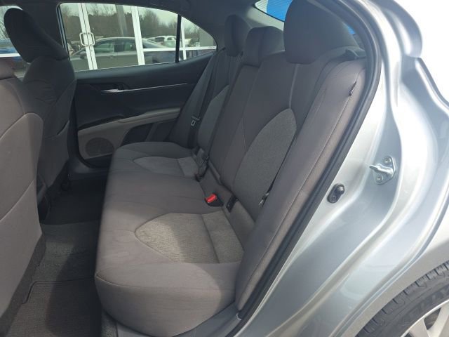 Used 2023 Toyota Camry LE image 27