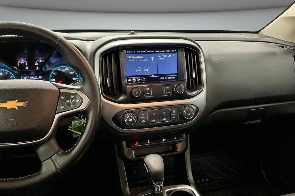 Used 2022 Chevrolet Colorado LT AWD/4WD image 10