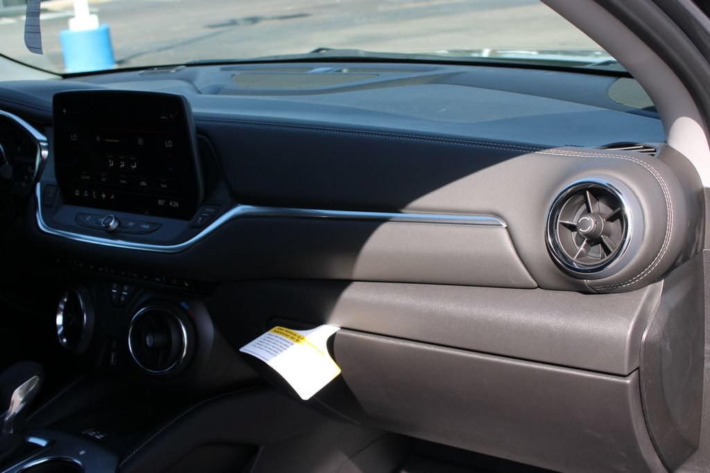 New 2026 Chevrolet Blazer LT w/ Convenience Package FWD image 30