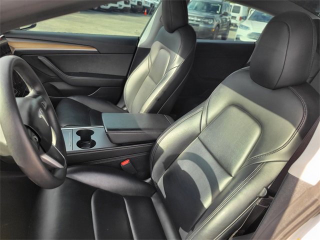Used 2021 Tesla Model 3 Performance image 19