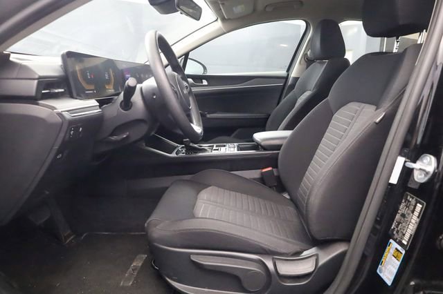 Used 2025 Kia K5 LXS image 12