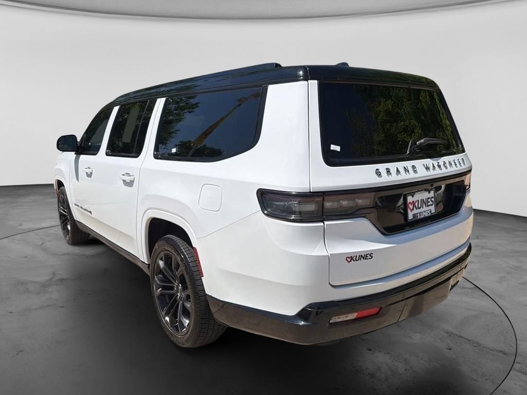 Used 2024 Jeep Grand Wagoneer L Series II w/ Quick Order Packagew 28T AWD/4WD image 8