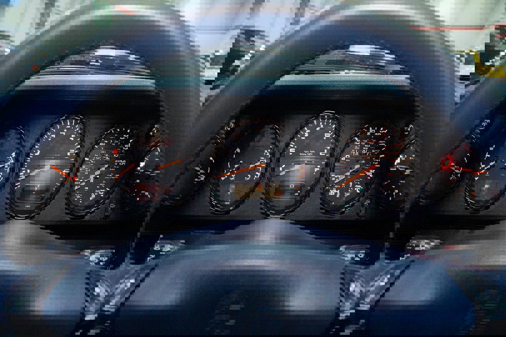 Used 1997 Porsche 911 Cabriolet image 38