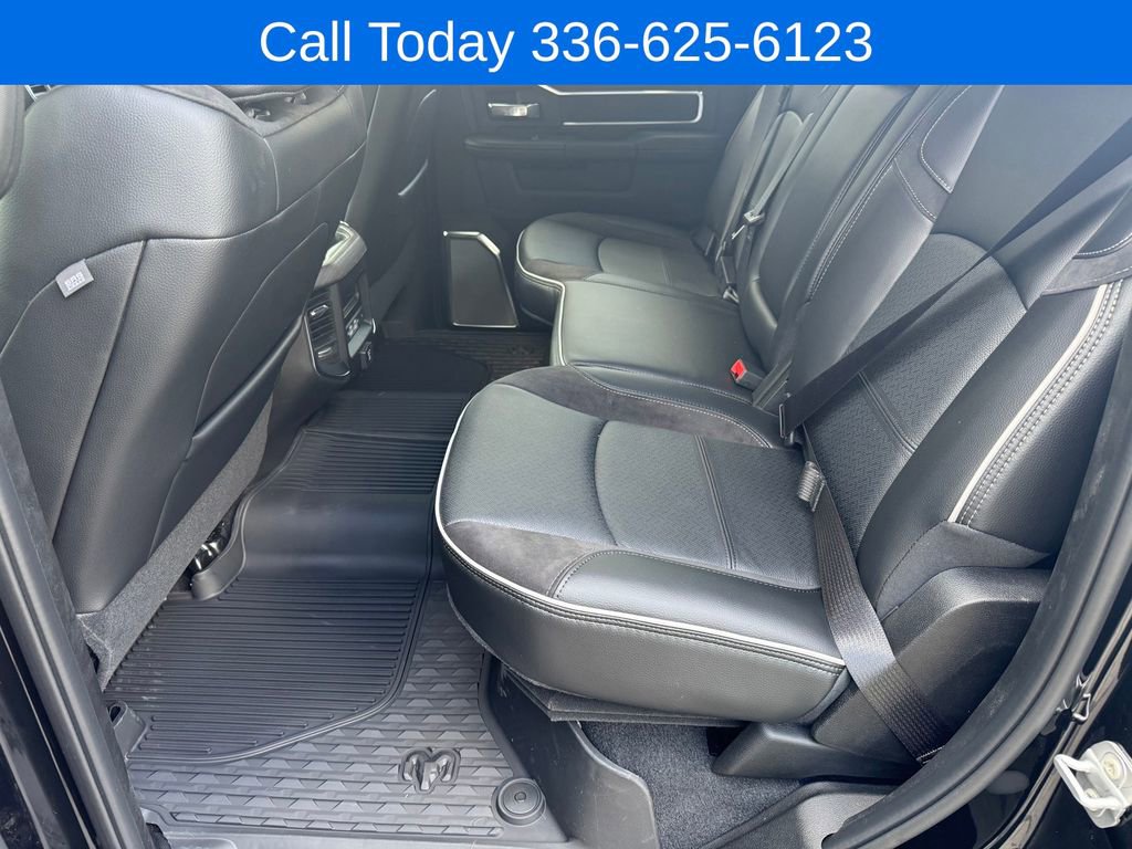 New 2025 RAM 2500 Laramie AWD/4WD image 16