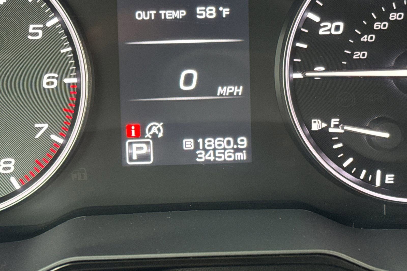 Used 2025 Subaru Outback Premium image 29