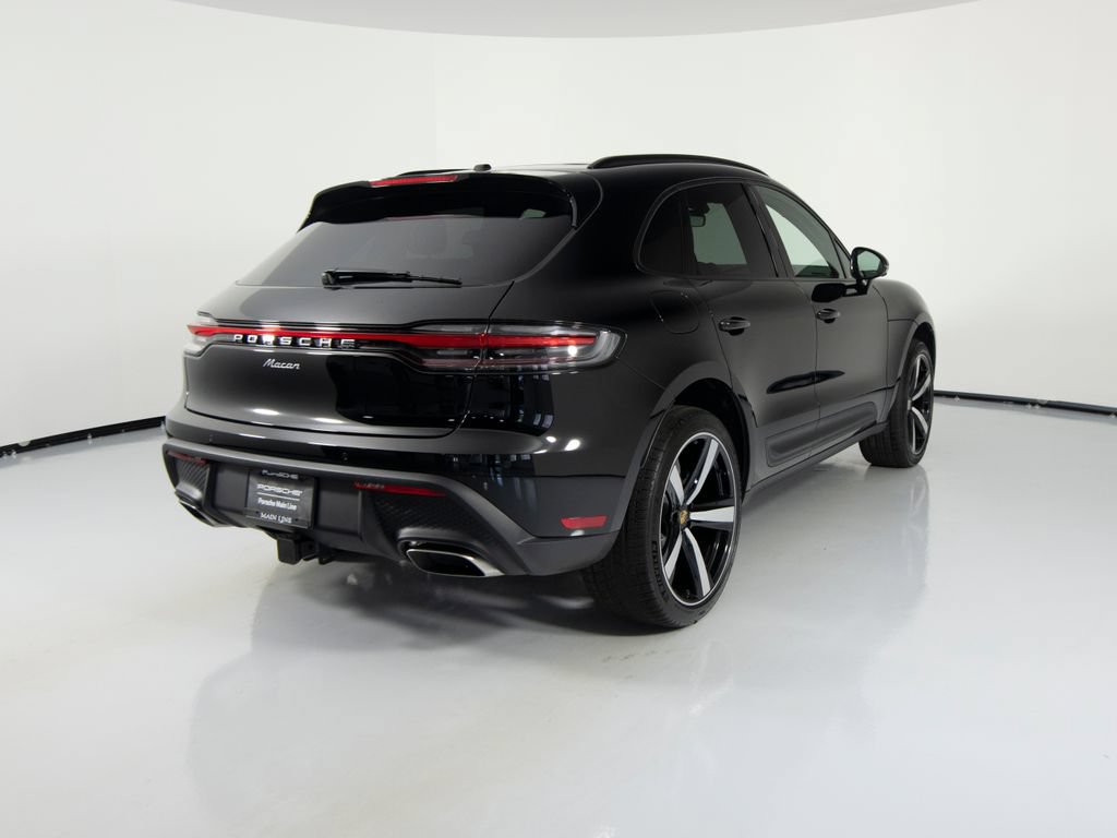 New 2026 Porsche Macan AWD/4WD image 10