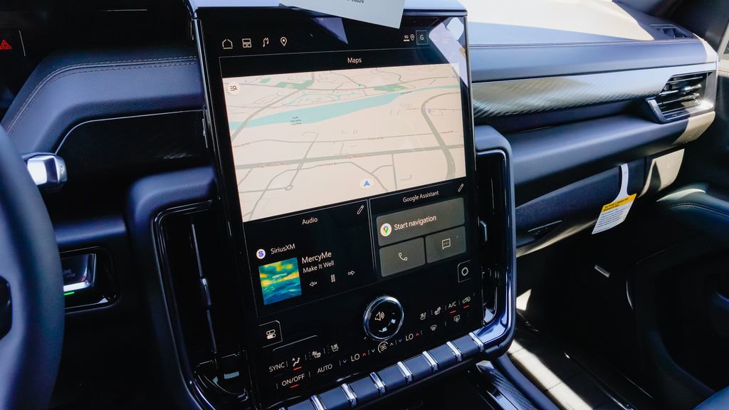 New 2026 GMC Yukon XL AT4 image 20