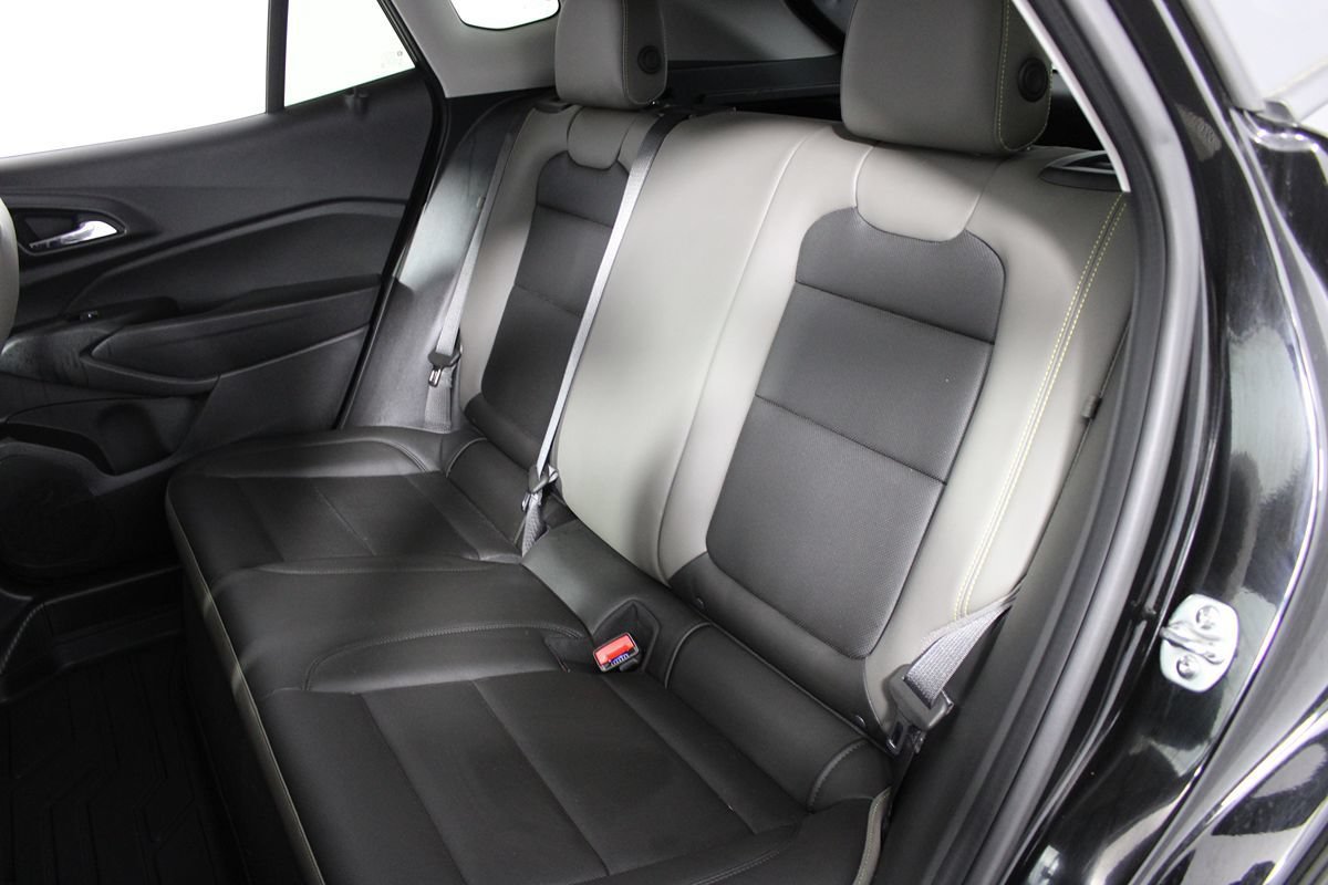 Used 2026 Chevrolet Trax ACTIV FWD image 32