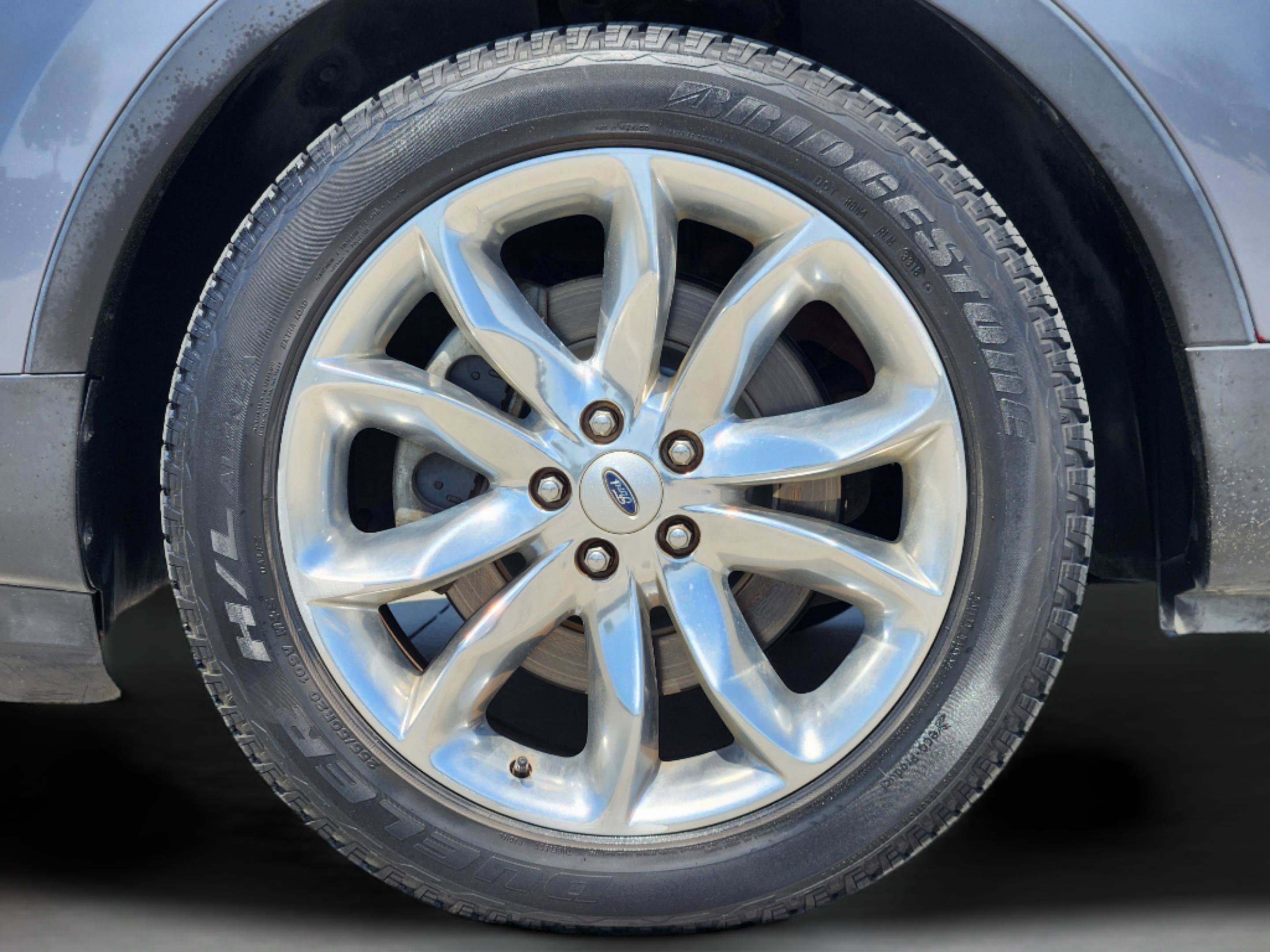 Used 2014 Ford Explorer XLT w/ Equipment Group 202A image 11