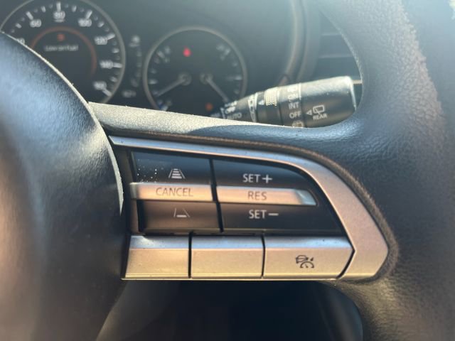 Used 2021 MAZDA MAZDA3 s image 26