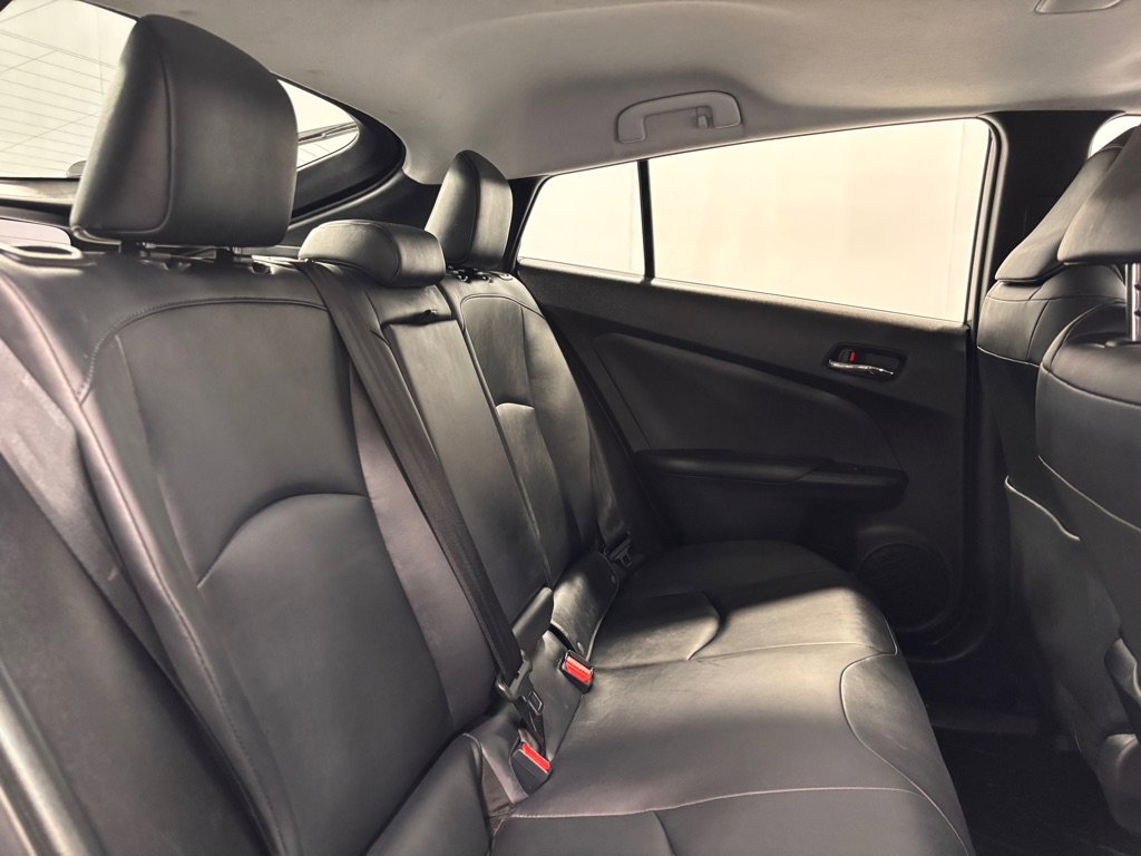 Used 2018 Toyota Prius Four w/ Advanced Technology Package image 25