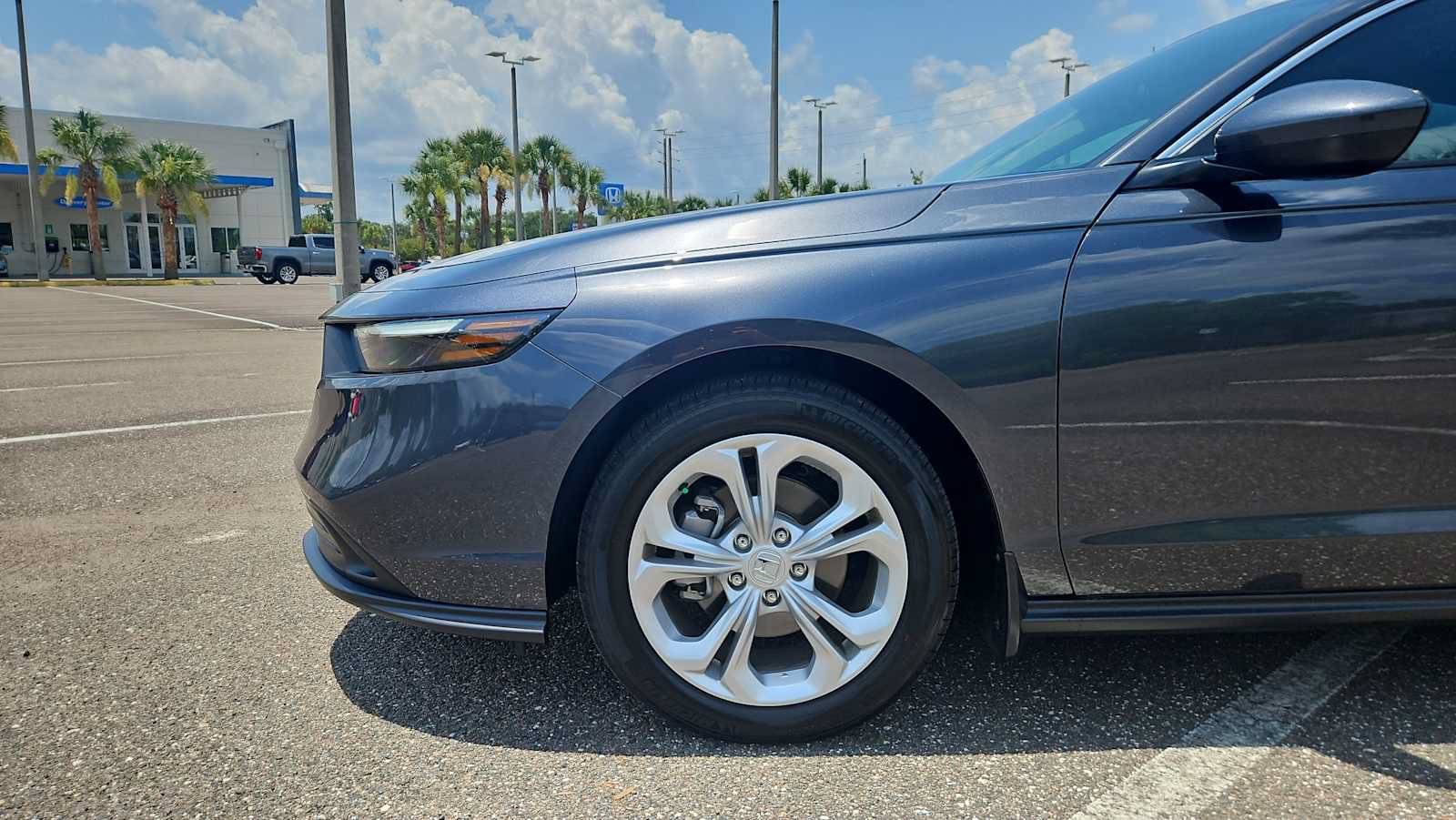 Certified 2025 Honda Accord LX image 18