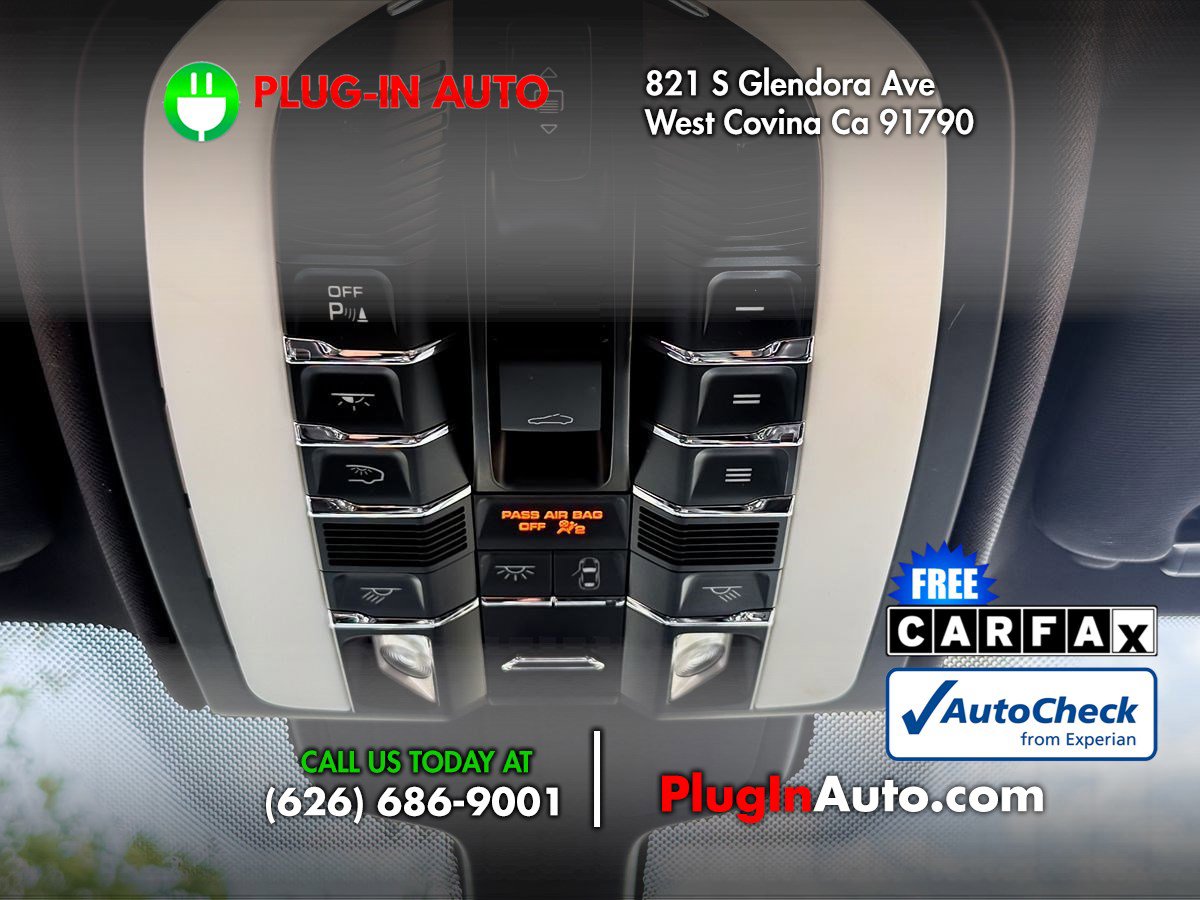Used 2016 Porsche Cayenne AWD/4WD image 18