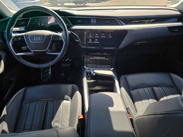 Used 2024 Audi Q8 e-tron Premium AWD/4WD image 18