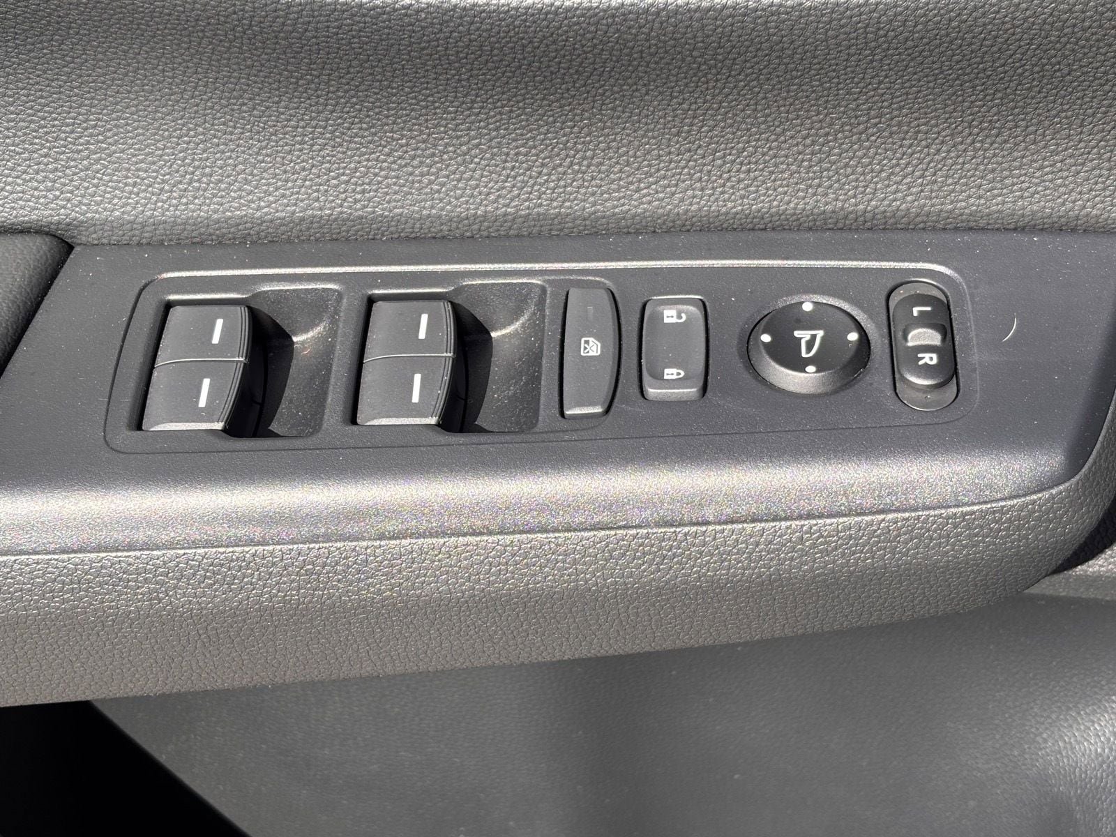 Certified 2025 Honda CR-V Sport-L image 21
