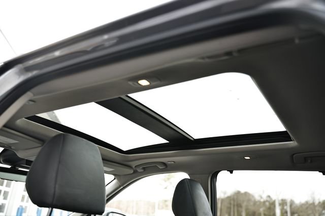 Used 2023 Nissan Rogue SL w/ SL Premium Package image 29